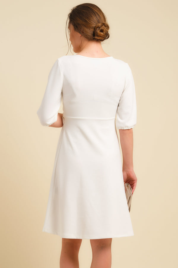 Rochie cu nod pentru gravide și alăptare