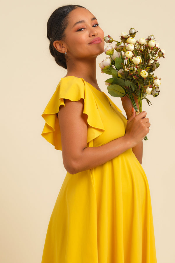 Rochie vaporoasă galbenă pentru gravide și alăptare