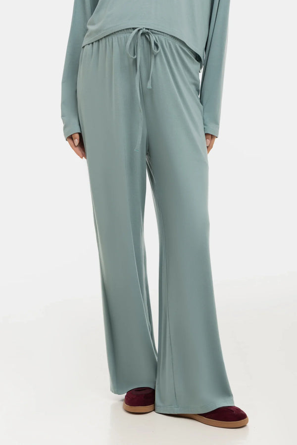 Pantaloni evazați moi din modal pentru gravide – salvie