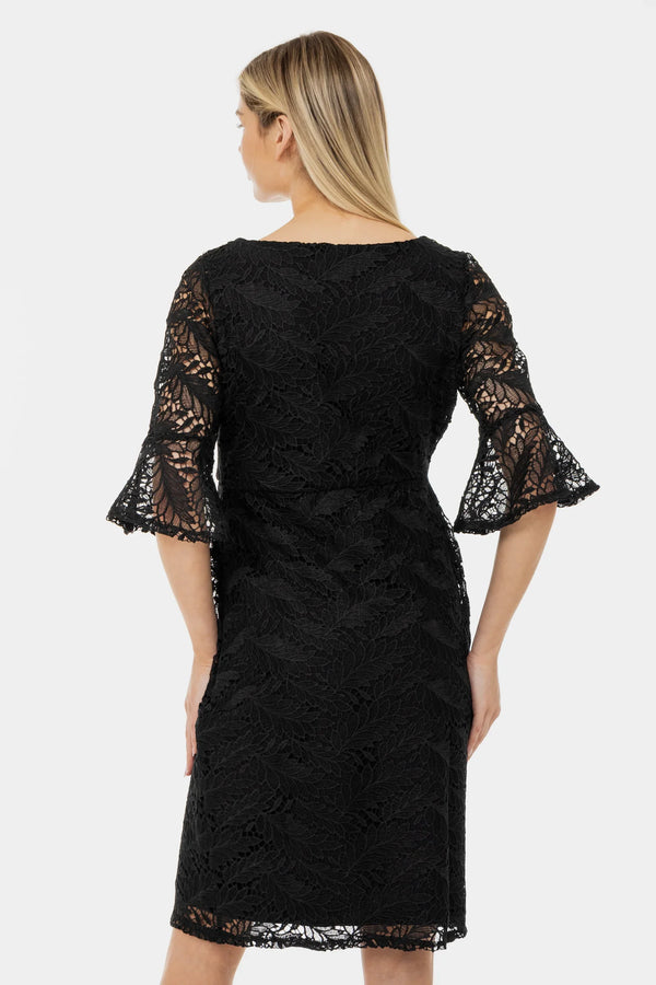 Rochie de ocazie din dantelă pentru gravide