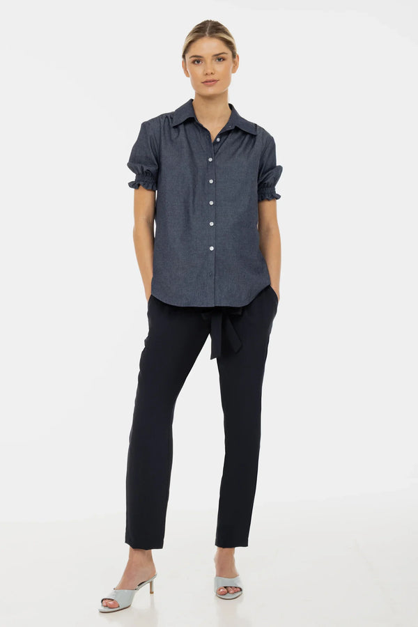 Pantaloni pentru gravide cu curea în albastru închis