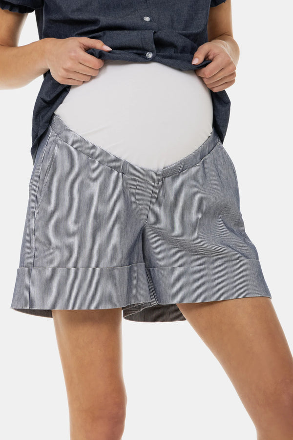 Pantaloni scurți pentru gravide cu dungi