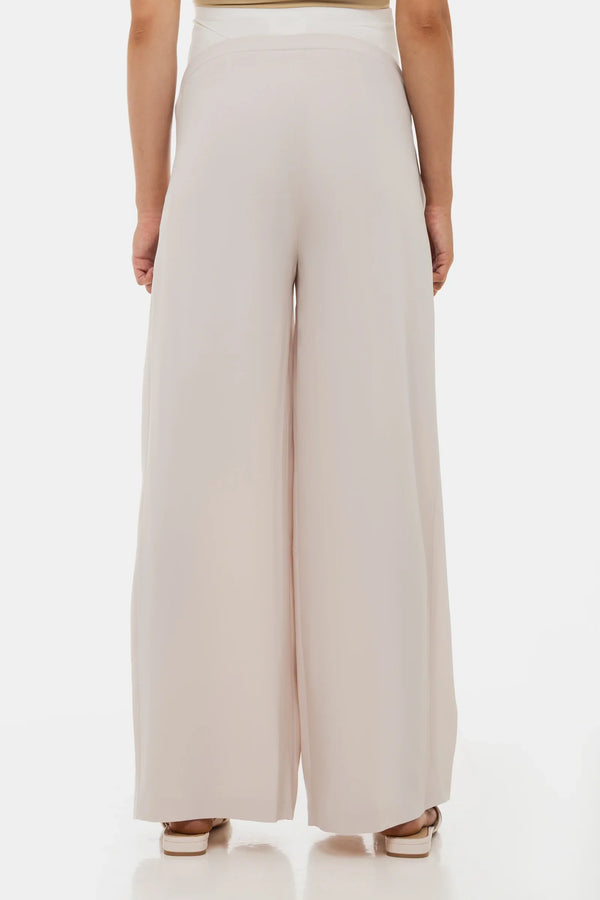 Pantaloni eleganți pentru gravide cu pliuri - bej