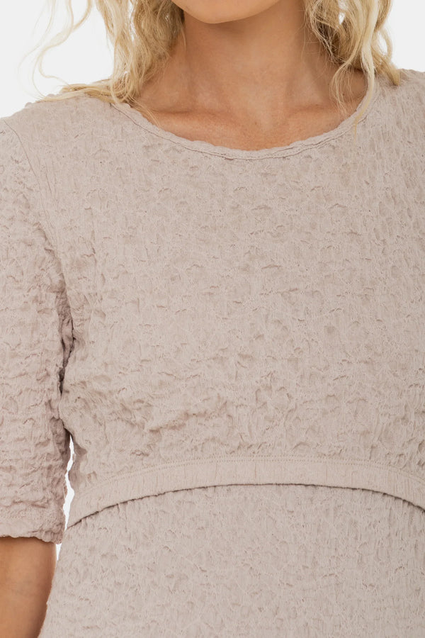 Rochie din bumbac pentru gravide și alăptare – material texturat