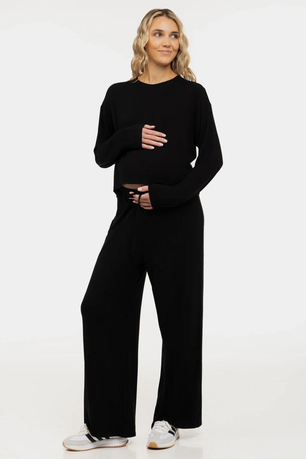 Top scurt cu mânecă lungă pentru gravide din modal moale – negru