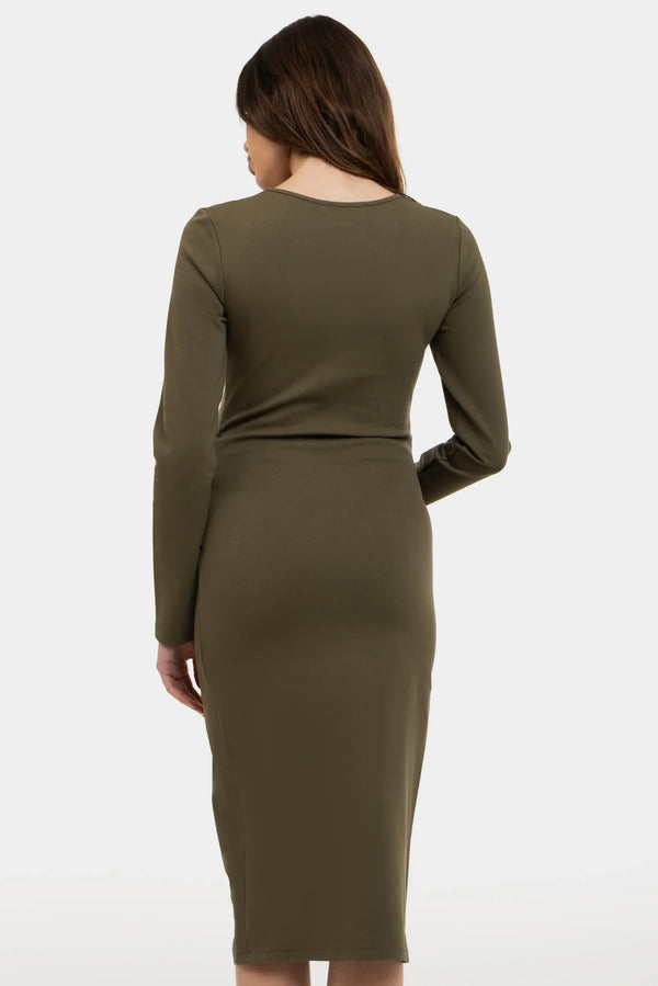 Rochie lungă pentru gravide cu fronseu