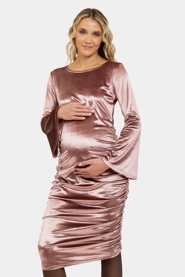 Rochie pentru gravide stralucitoare din catifea cu încrețituri - pudra