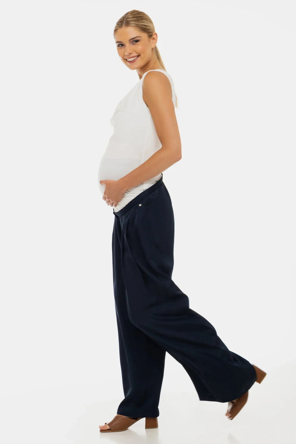 Pantaloni din satin cu pliuri pentru gravide – bleumarin