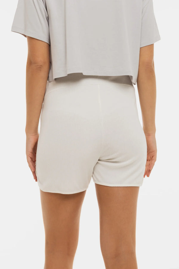 Pantaloni scurți reiați pentru gravide – ecru