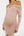 Rochie elegantă cu umeri goi în roz pastel