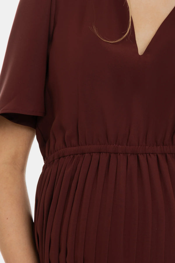 Rochie plisată de ocazie pentru gravide – maro