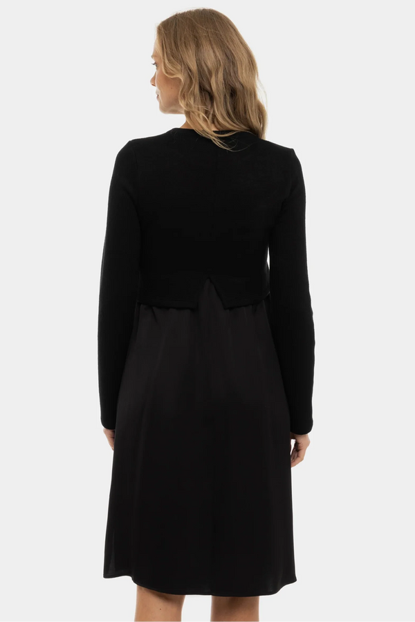 Rochie satinată cu pulover pentru gravide și alăptare - negru