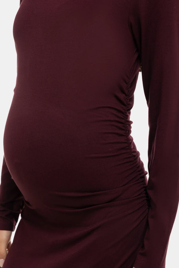 Rochie lungă elegantă cu falduri – bordo