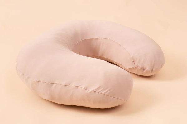 Pernă pentru alăptare - crem