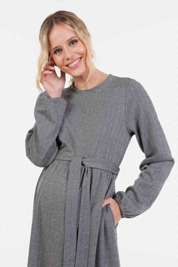 Rochie lungă elegantă pentru gravide