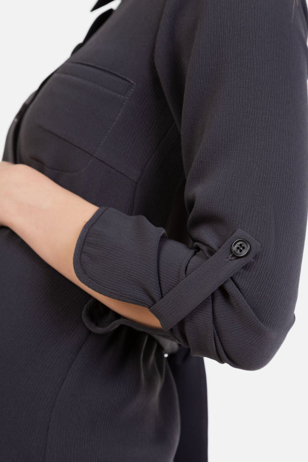 Rochie-cămașă pentru gravide și alăptare din material texturat – gri