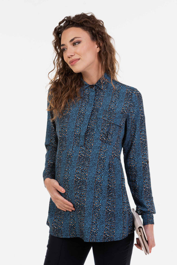 Cămașă pentru gravide și alăptare cu imprimeu leopard – albastră