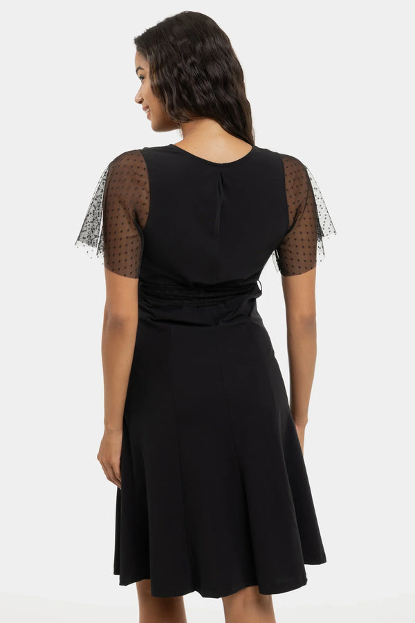 Rochie cu buline pentru gravide și alăptare