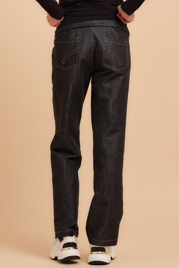 Blugi largi pentru gravide