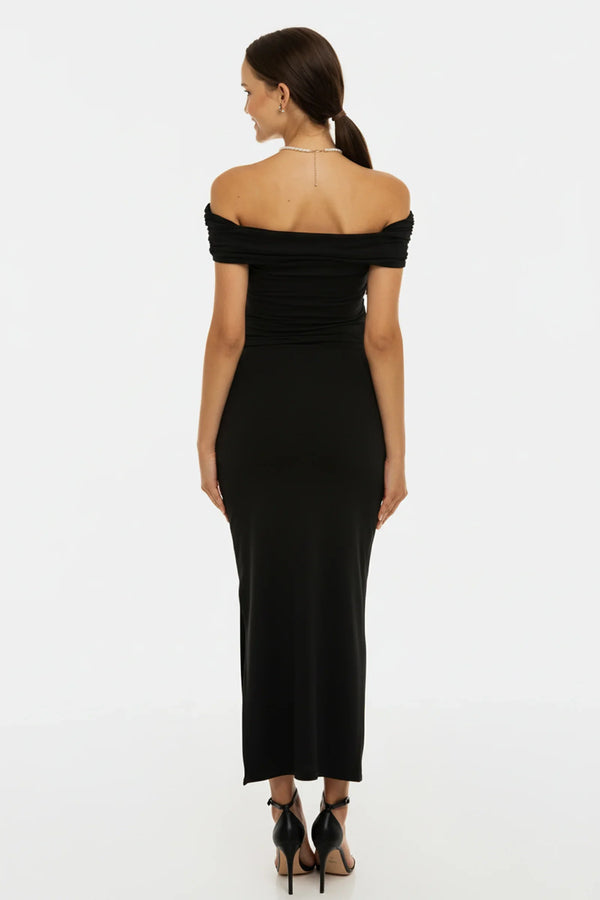 Rochie elegantă neagră pentru gravide cu falduri - neagră