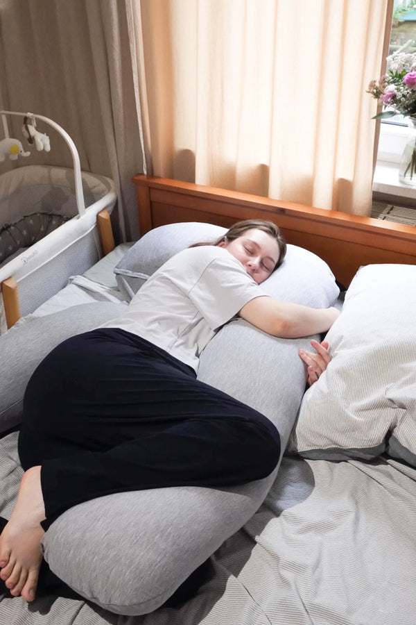 Pernă U 3 în 1 pentru gravide și alăptare – gri