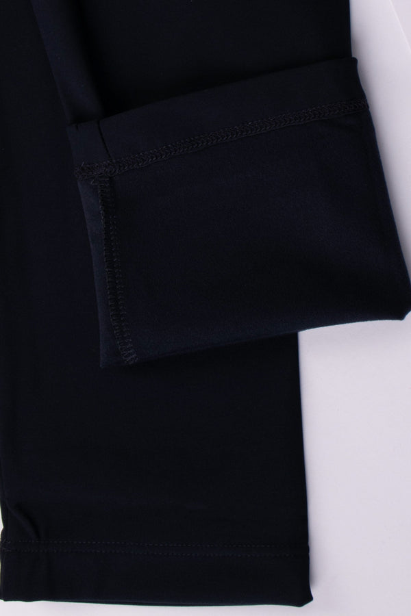 Colanți de culoare albastră închis flaușați la interior pentru gravide