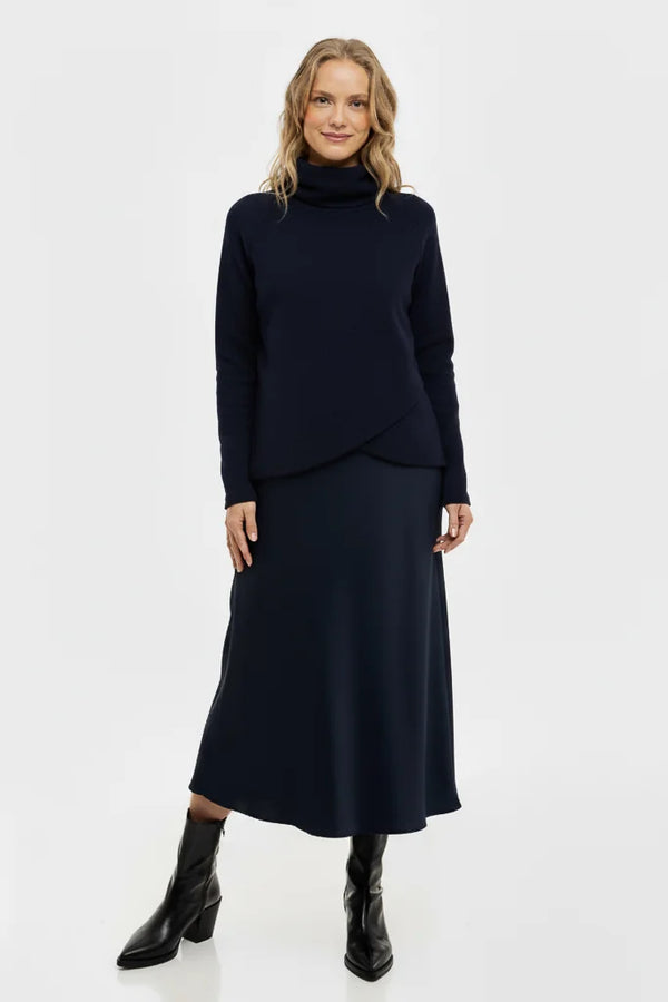 Pulover tricotat în albastru închis pentru gravide și alăptare