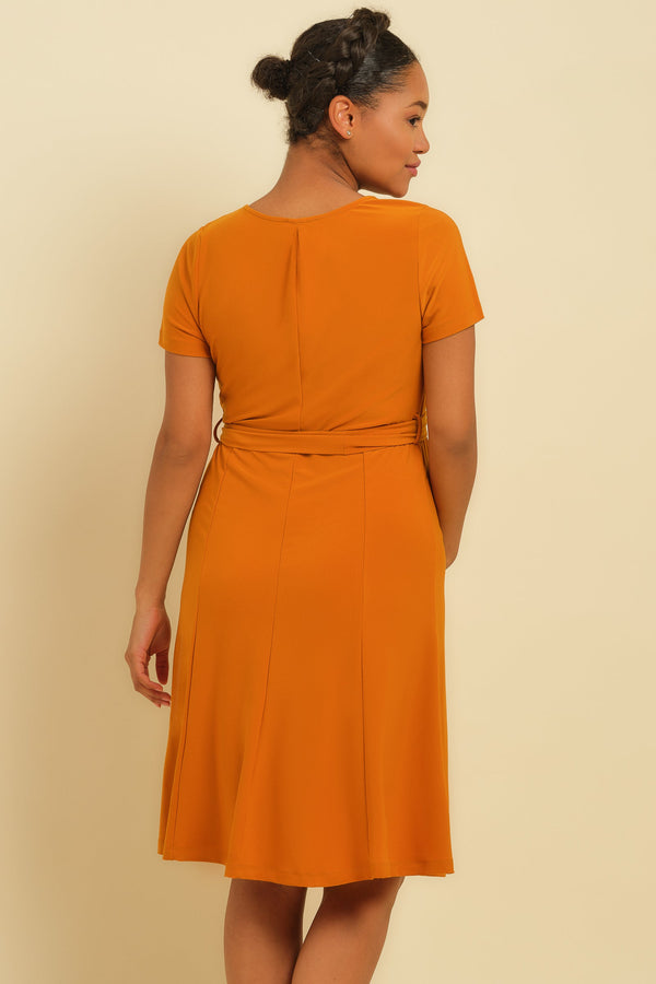 Rochie evazată pentru gravide și alăptare