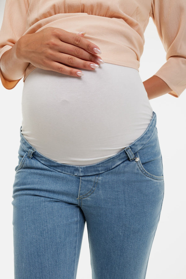 Blugi elastici strâmţi pentru gravide